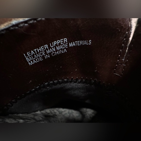 BOC Born Concept Brown Leather Clogs - Picture 4 of 5